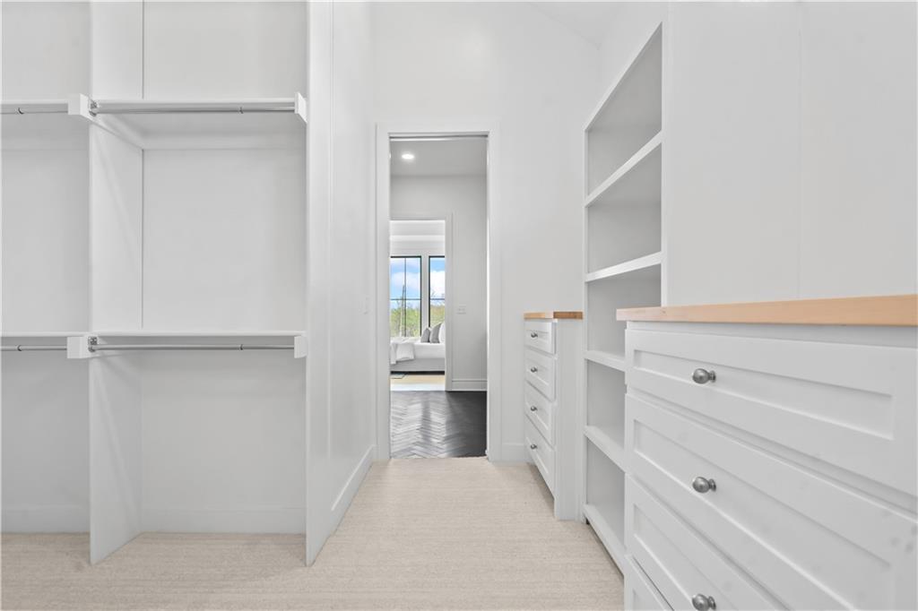 1816 Ne Lashbrook Circle Property Photo 41