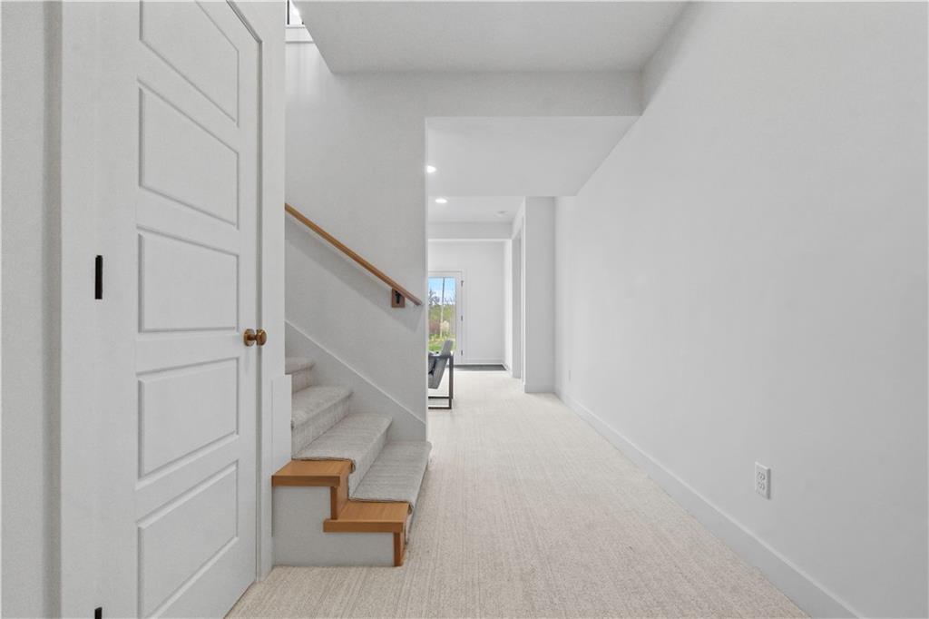 1816 Ne Lashbrook Circle Property Photo 49