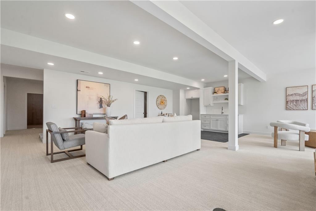 1816 Ne Lashbrook Circle Property Photo 52