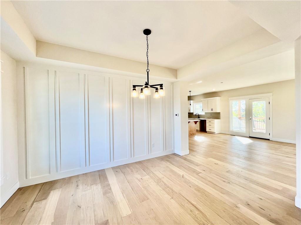 1929 Longview Drive Property Photo 4