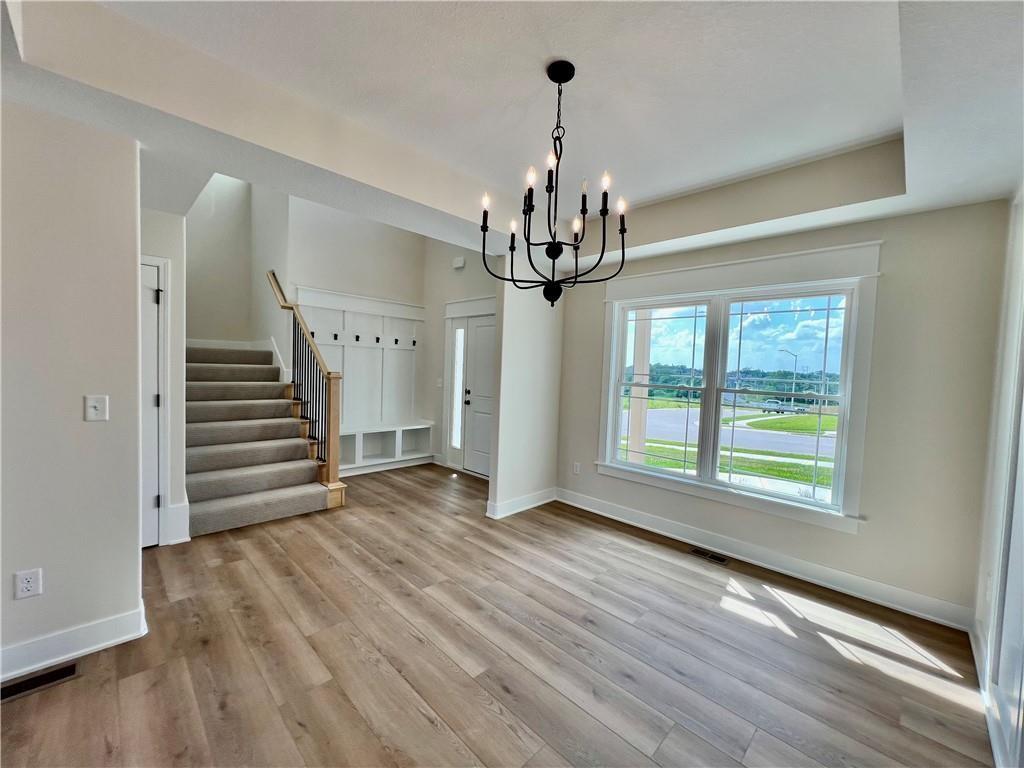 1929 Longview Drive Property Photo 5