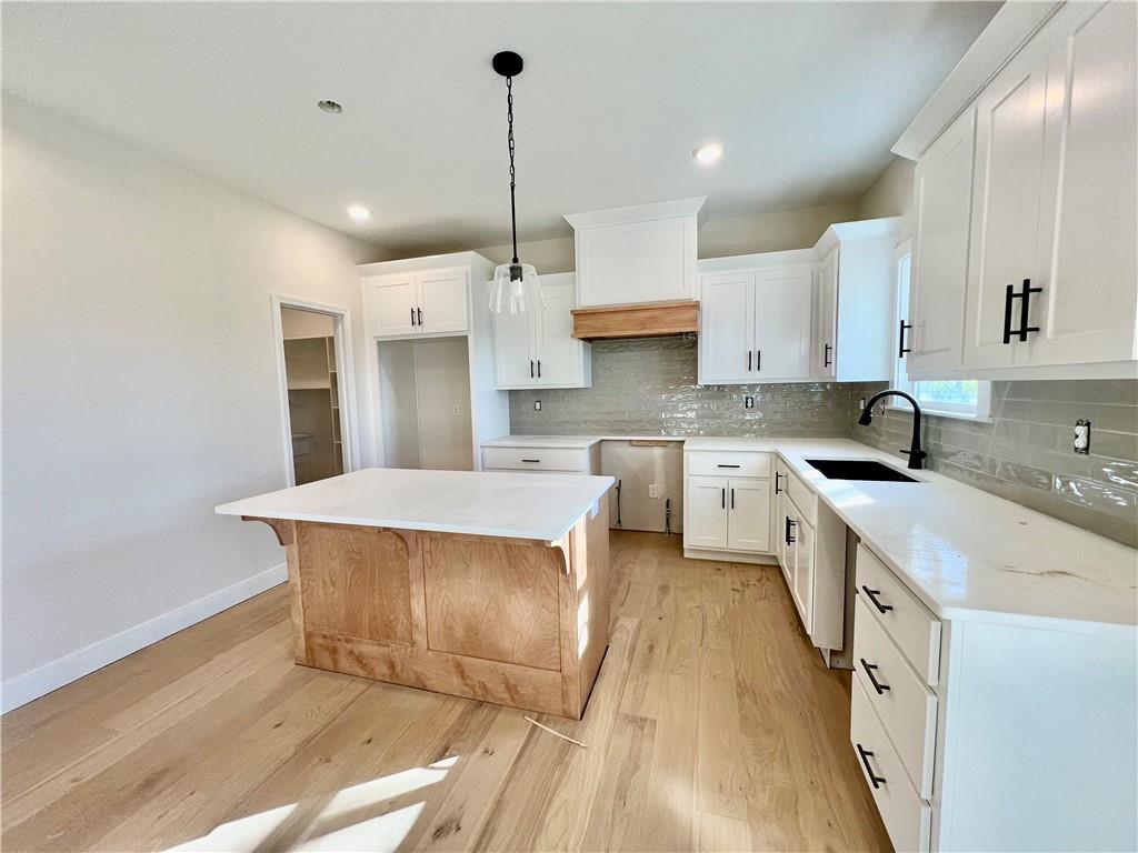 1929 Longview Drive Property Photo 7