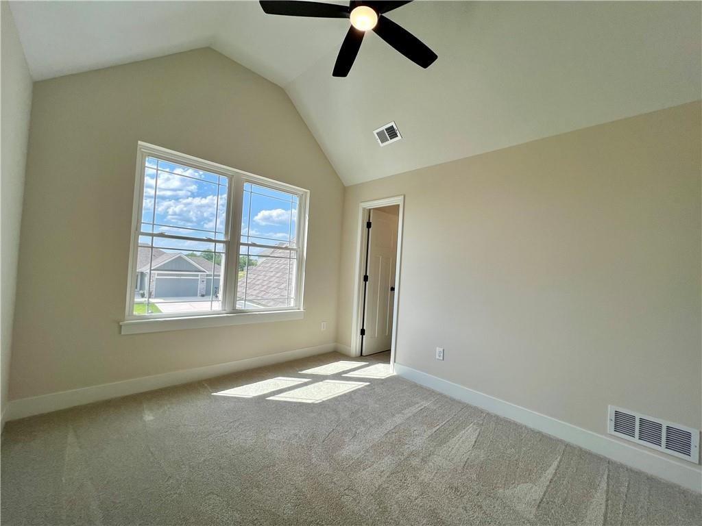 1929 Longview Drive Property Photo 15