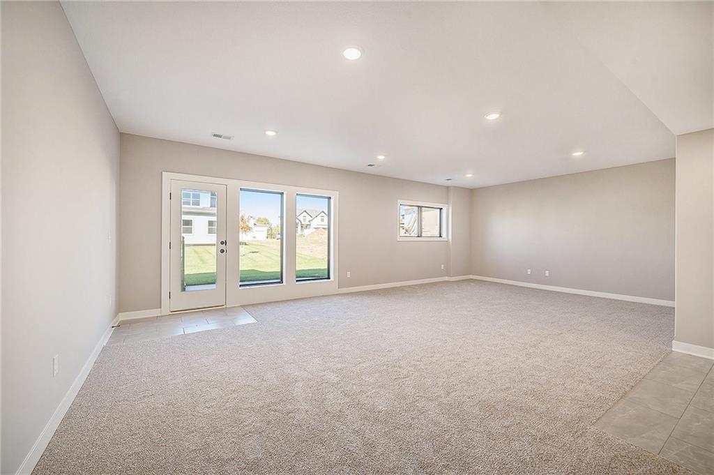 7602 Ne 103rd Street Property Photo 25