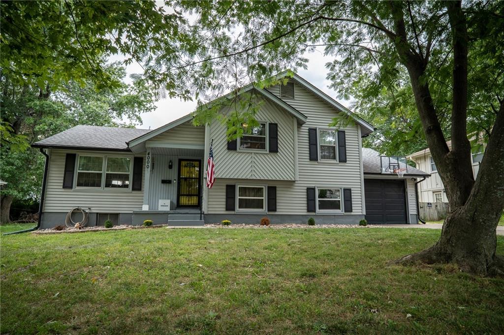 4000 S Hocker Avenue Property Photo 1