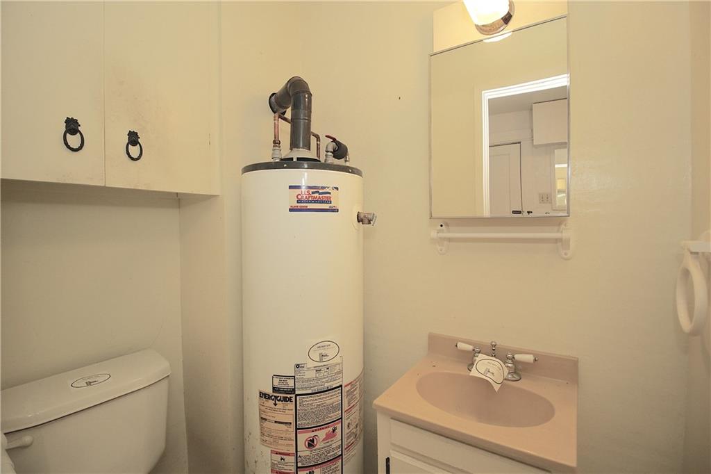 804 N Washington Avenue Property Photo 22