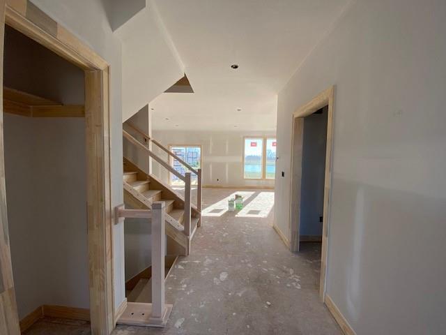 18703 W 193rd Street Property Photo 6