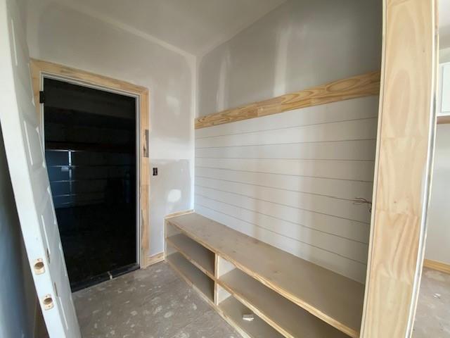 18703 W 193rd Street Property Photo 13