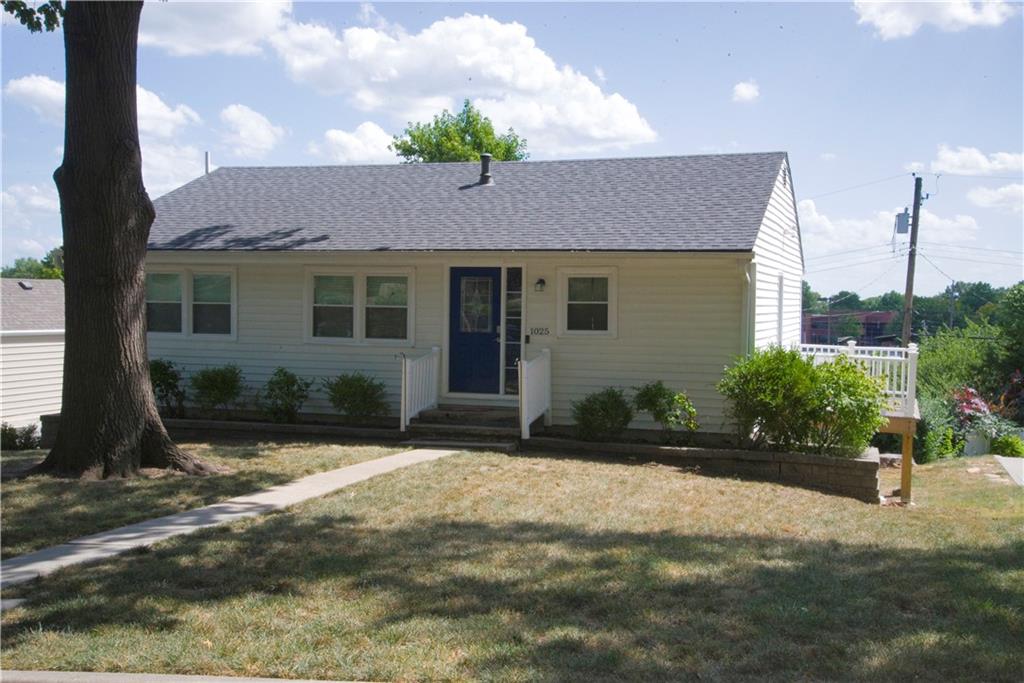 1025 Orchard Avenue Property Photo 3