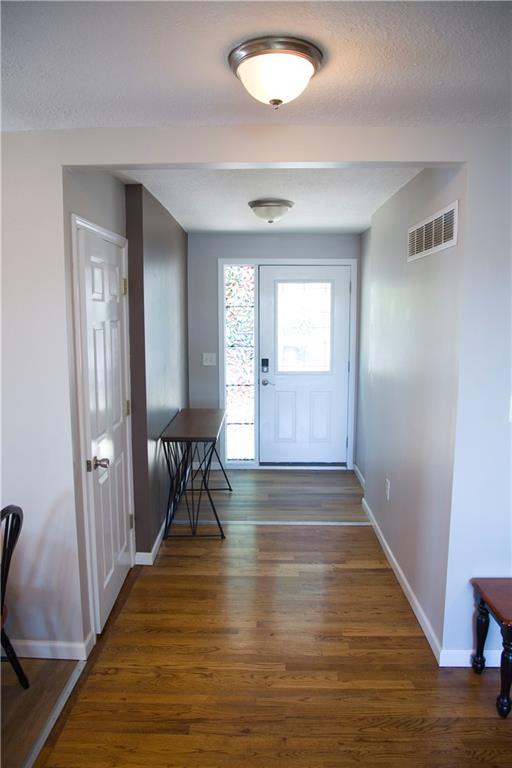 1025 Orchard Avenue Property Photo 5