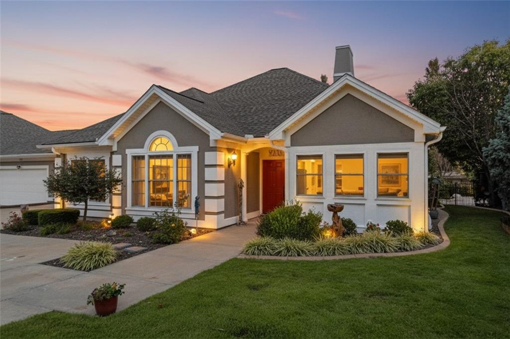 11020 Charlotte Street Property Photo 2