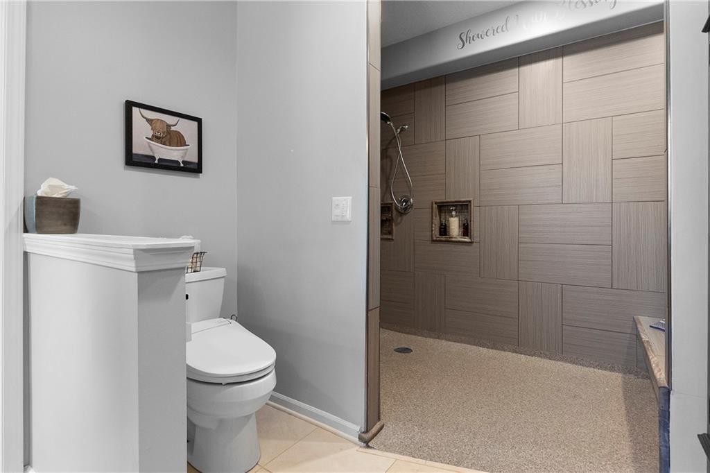 11020 Charlotte Street Property Photo 29