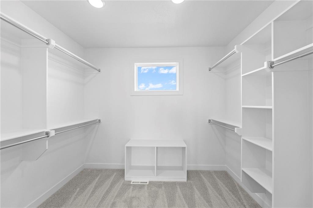 18637 W 193rd Street Property Photo 32