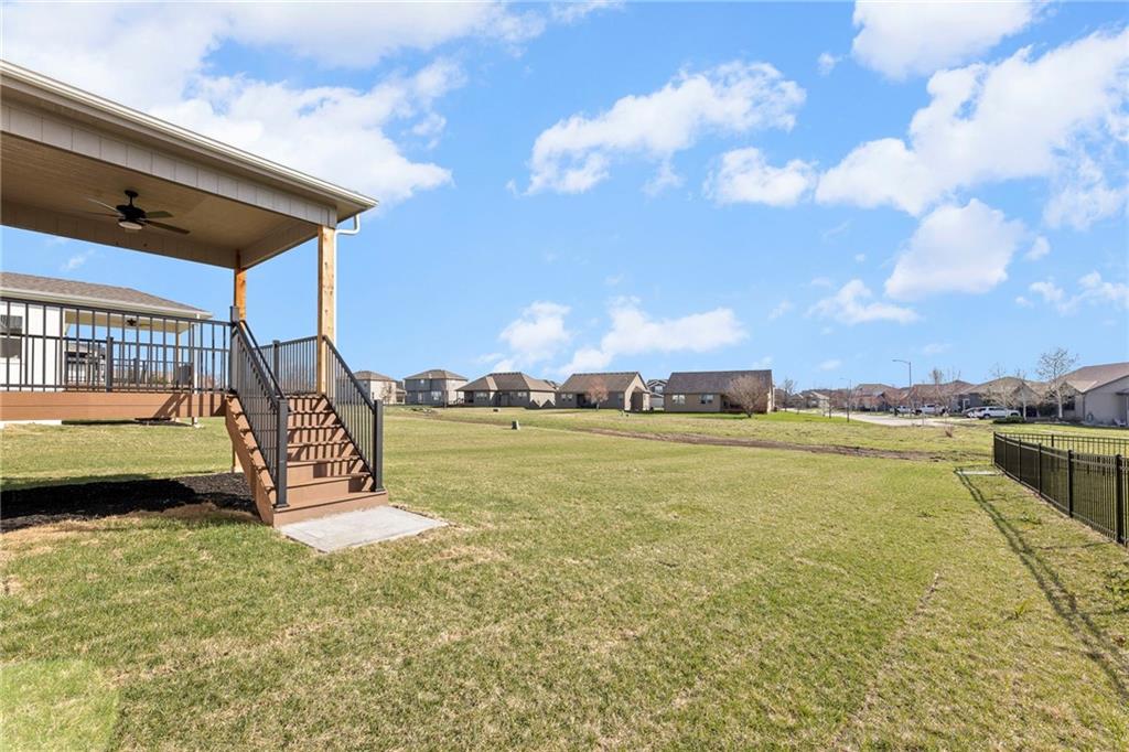 18637 W 193rd Street Property Photo 46