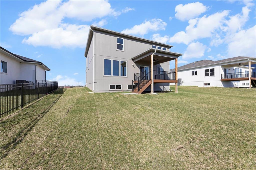 18637 W 193rd Street Property Photo 47