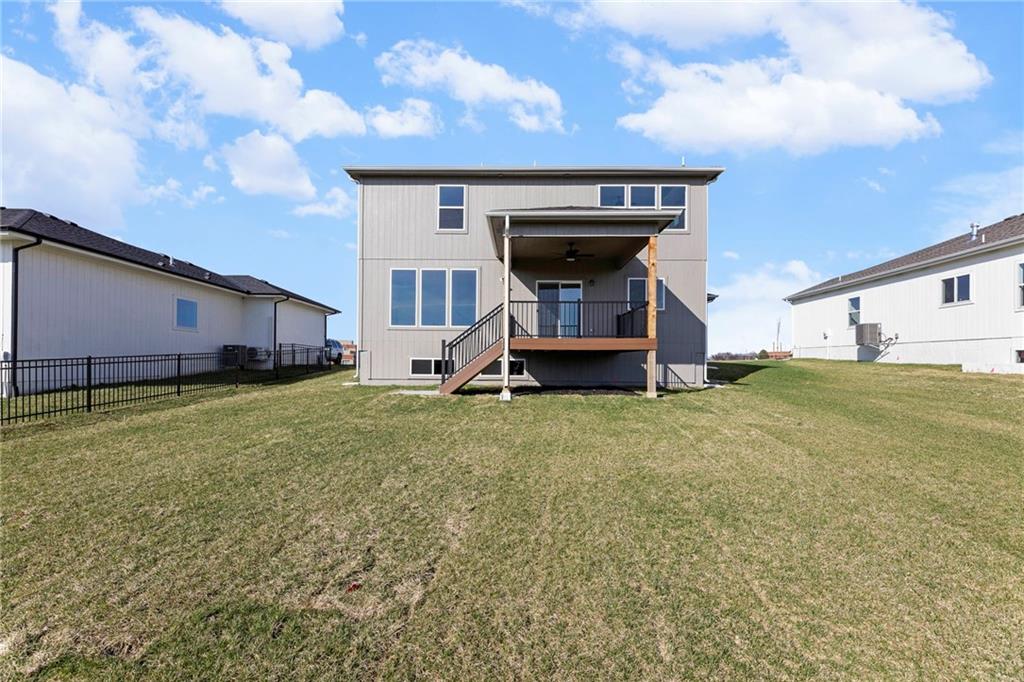 18637 W 193rd Street Property Photo 49
