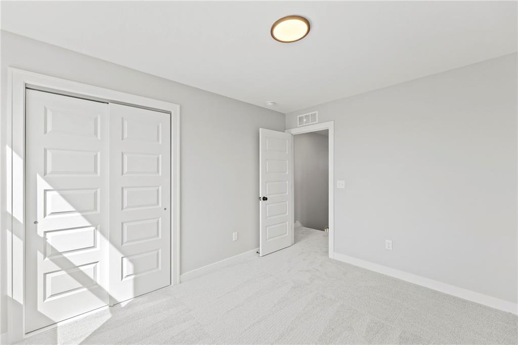 18593 W 193rd Street Property Photo 32