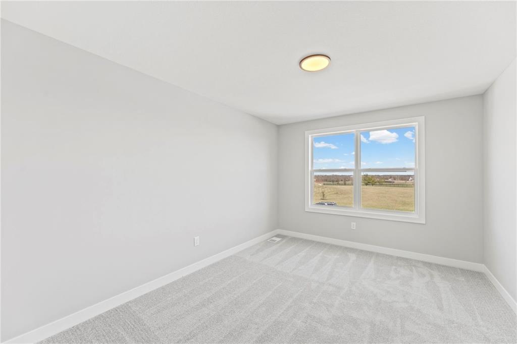 18593 W 193rd Street Property Photo 34