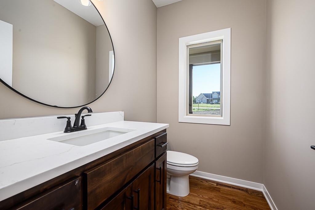 17924 235th Street Property Photo 13