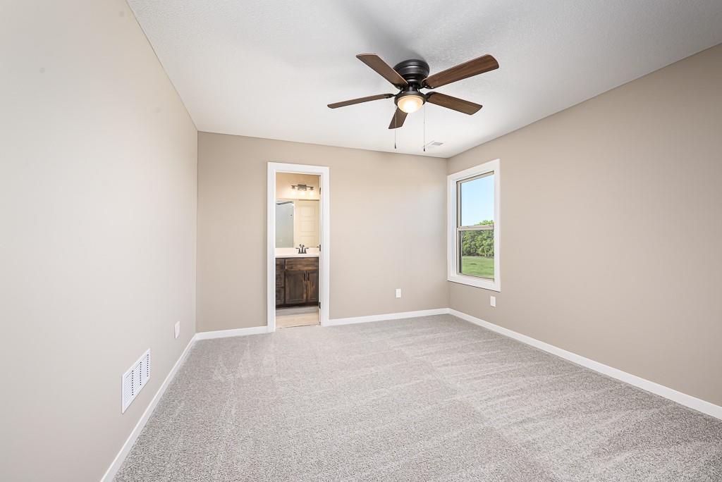 17924 235th Street Property Photo 20