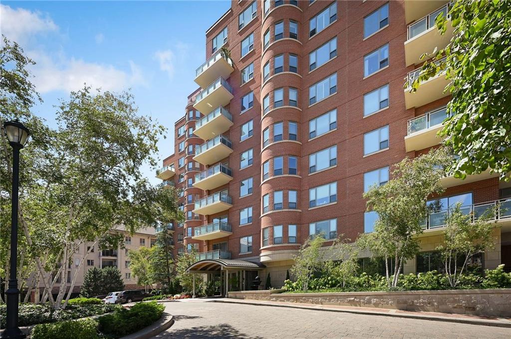 4950 Central Street Property Photo 1