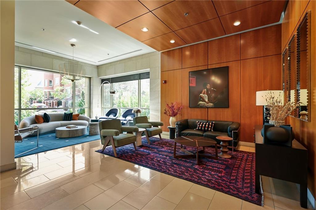 4950 Central Street Property Photo 5