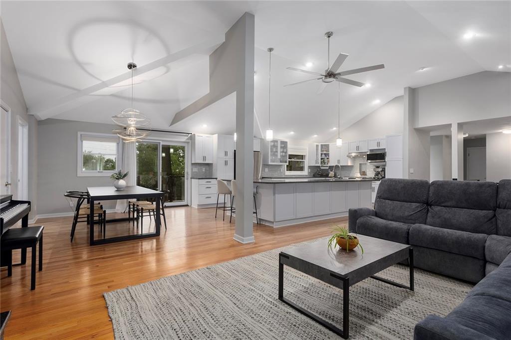 6800 W 66th Street Property Photo 1