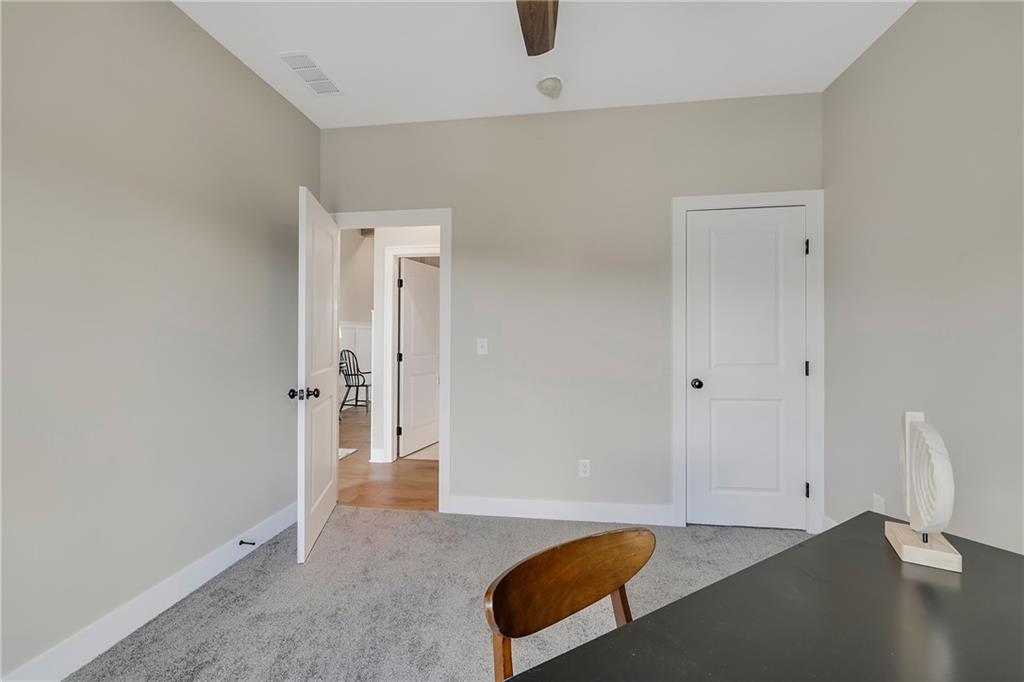 1202 Morgan Drive Property Photo 6