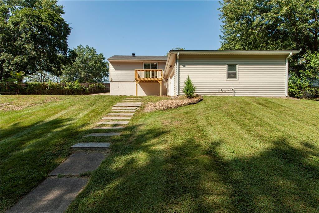 301 N Lee Street Property Photo 12