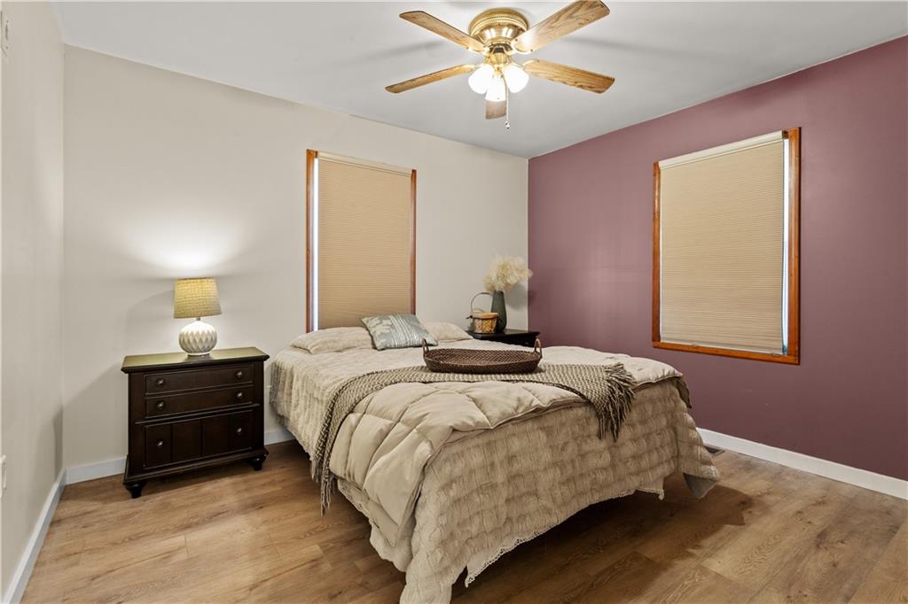 301 N Lee Street Property Photo 23