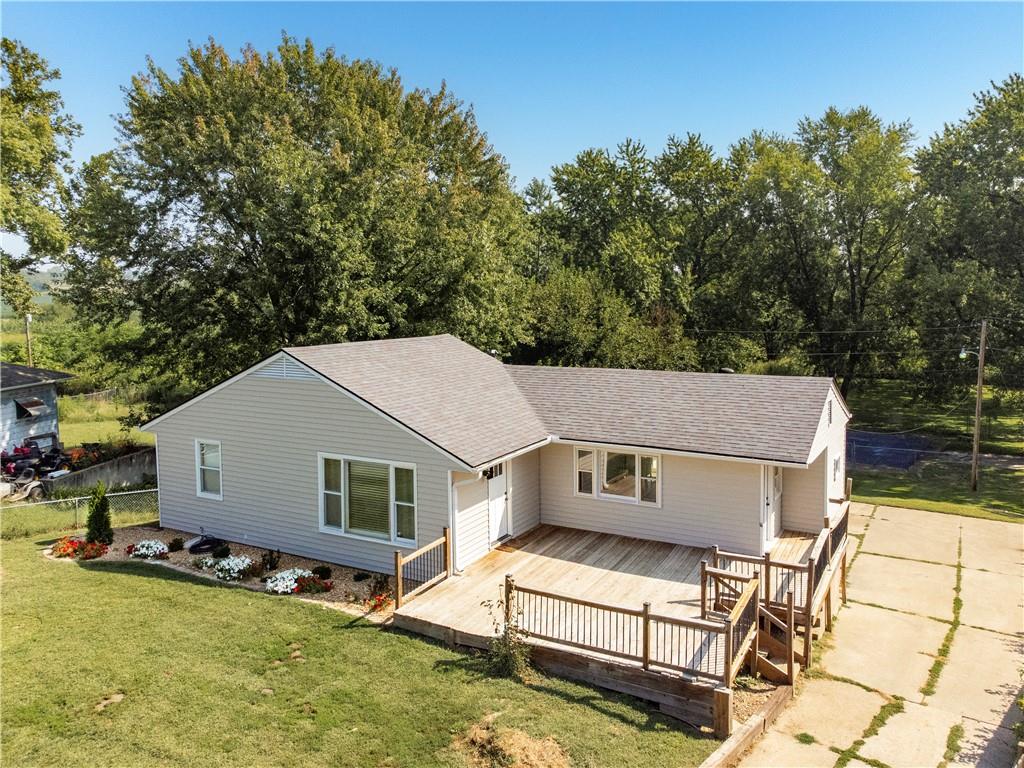 301 N Lee Street Property Photo 37