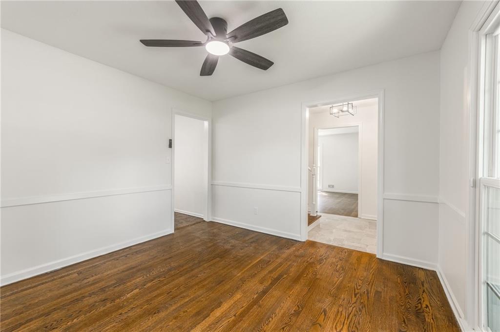 3603 S Hedges Avenue Property Photo 7