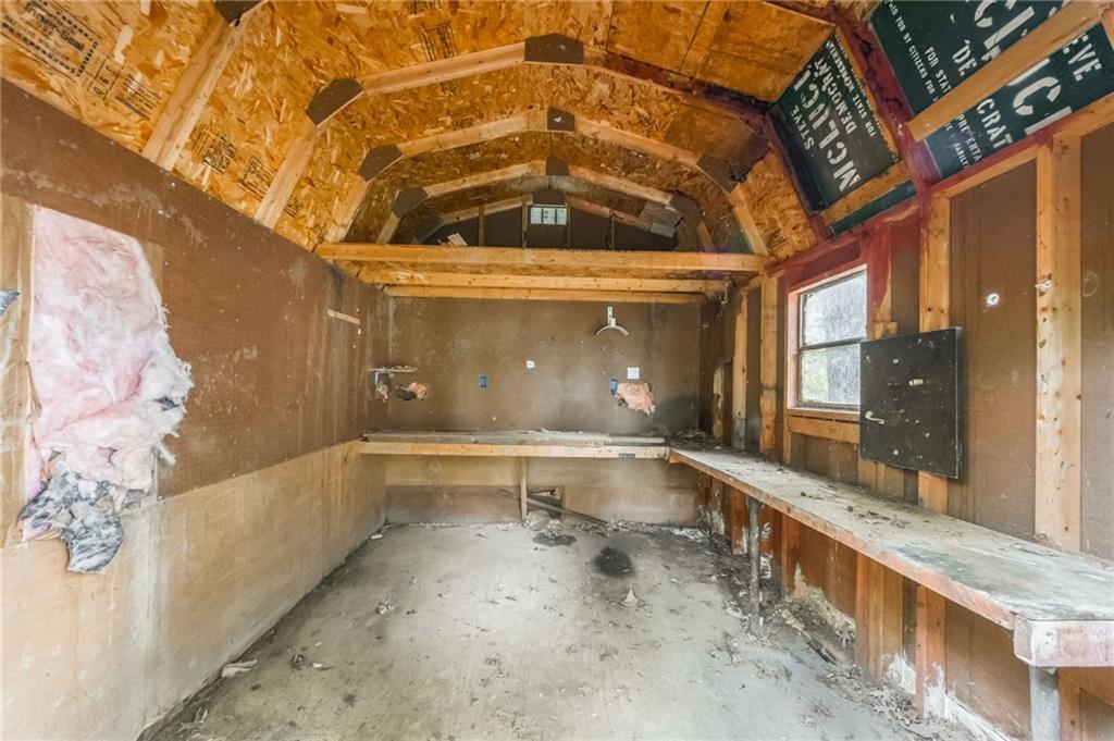 3603 S Hedges Avenue Property Photo 34