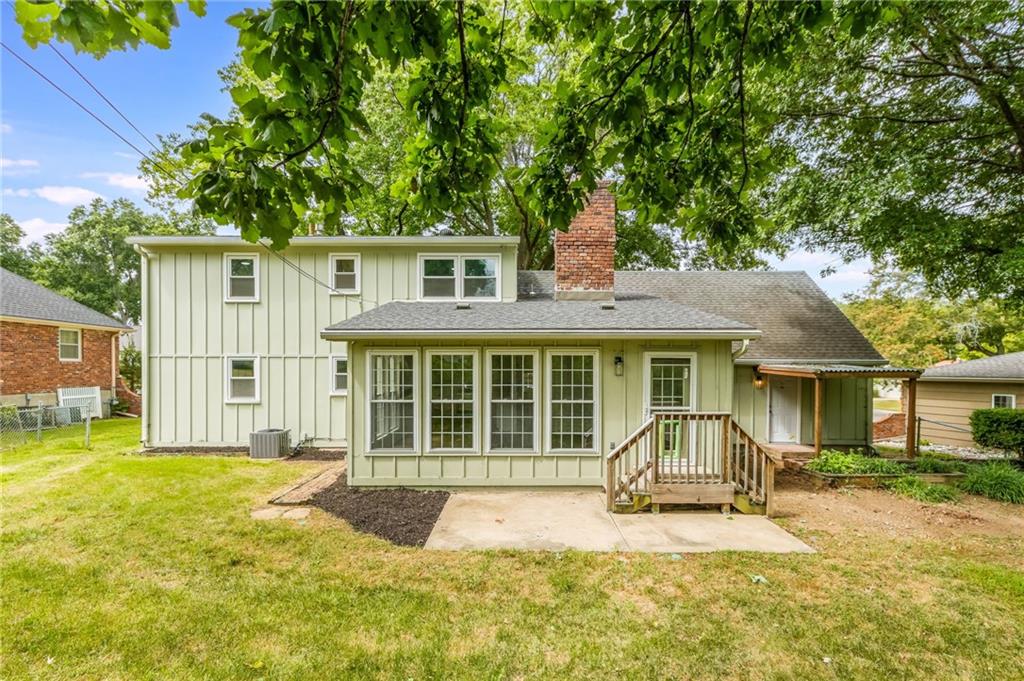 3603 S Hedges Avenue Property Photo 35