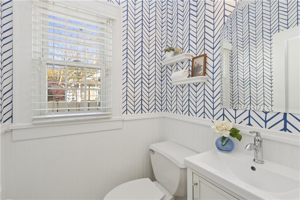 6430 Pennsylvania Avenue Property Photo 12