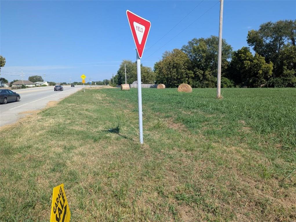 24 Hwy & Davis Road Property Photo 3