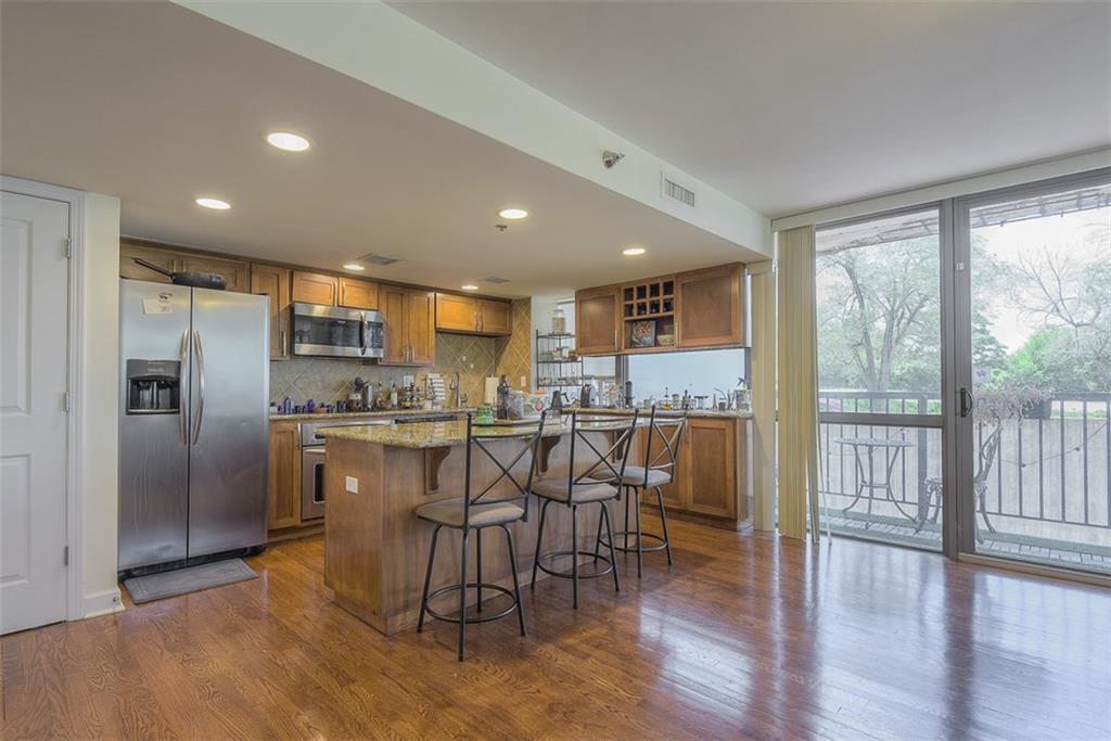 600 E Admiral Boulevard Property Photo 16