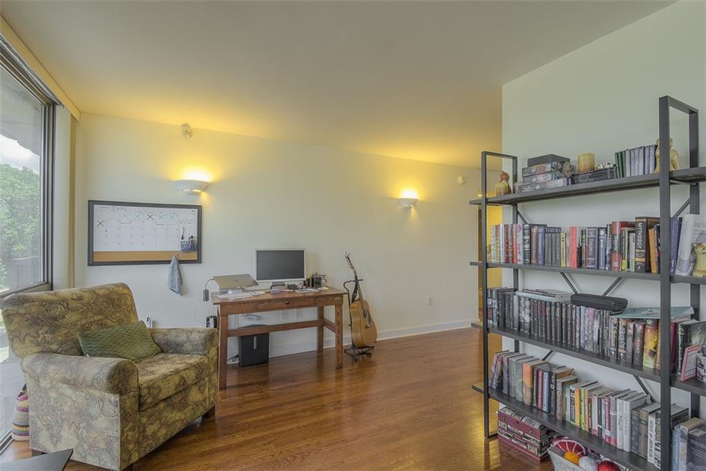 600 E Admiral Boulevard Property Photo 20