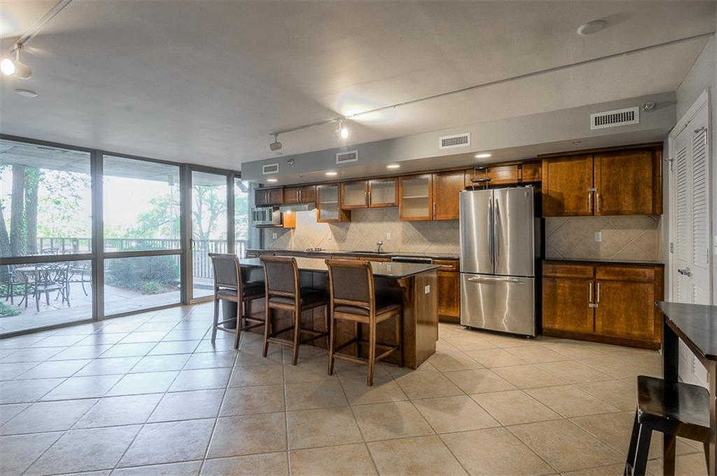 600 E Admiral Boulevard Property Photo 40