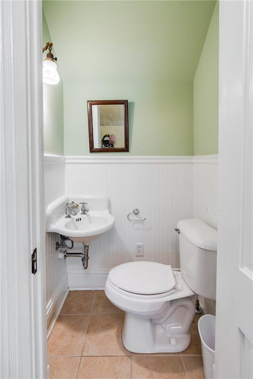 110 W Elm Street Property Photo 45