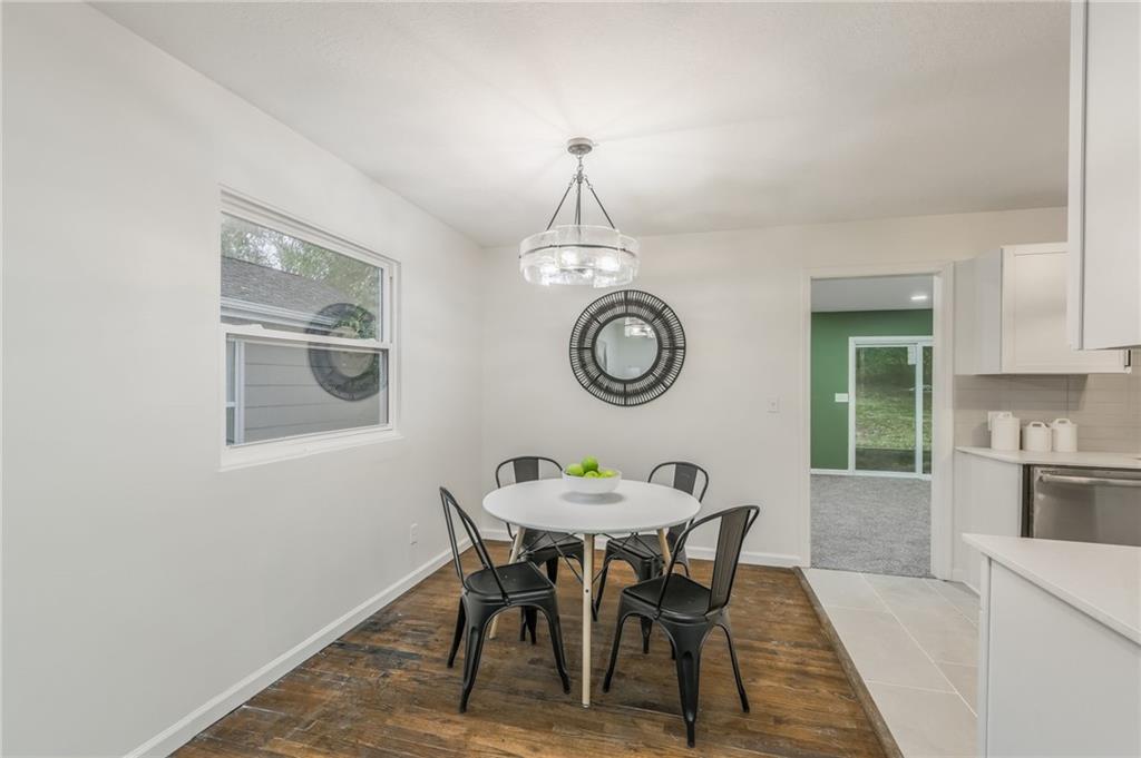 4835 N Manchester Avenue Property Photo 2