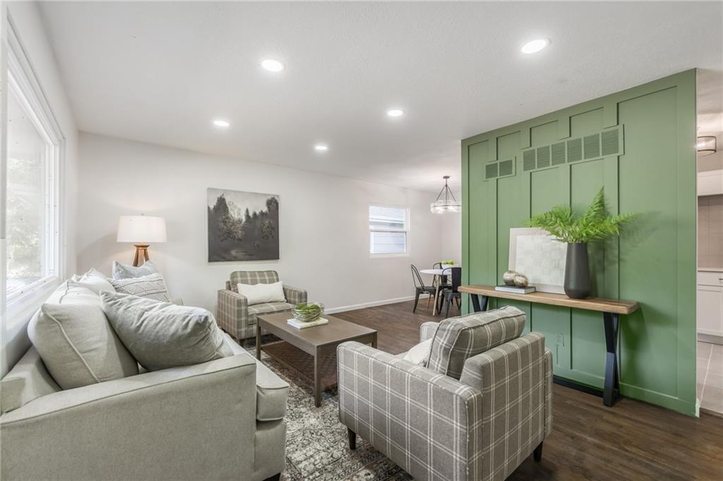 4835 N Manchester Avenue Property Photo 3