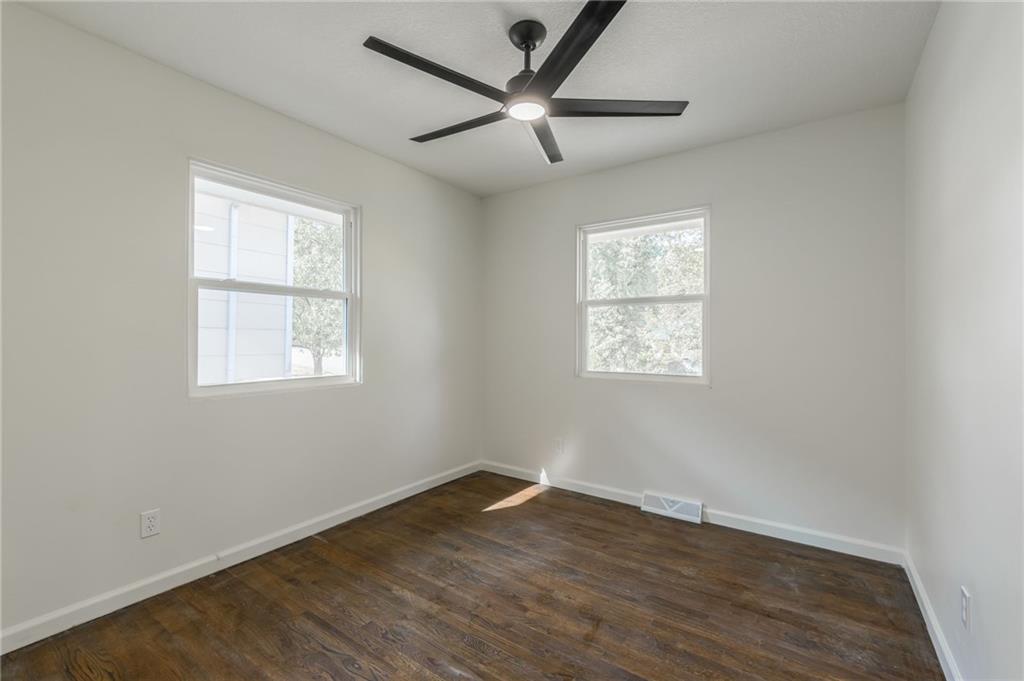 4835 N Manchester Avenue Property Photo 16