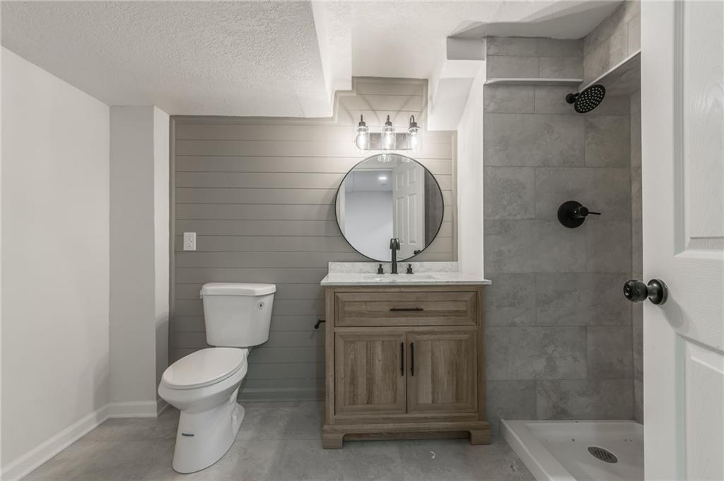 4835 N Manchester Avenue Property Photo 24