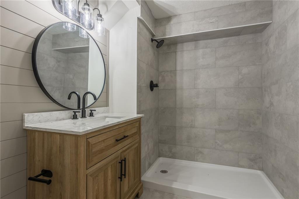 4835 N Manchester Avenue Property Photo 25