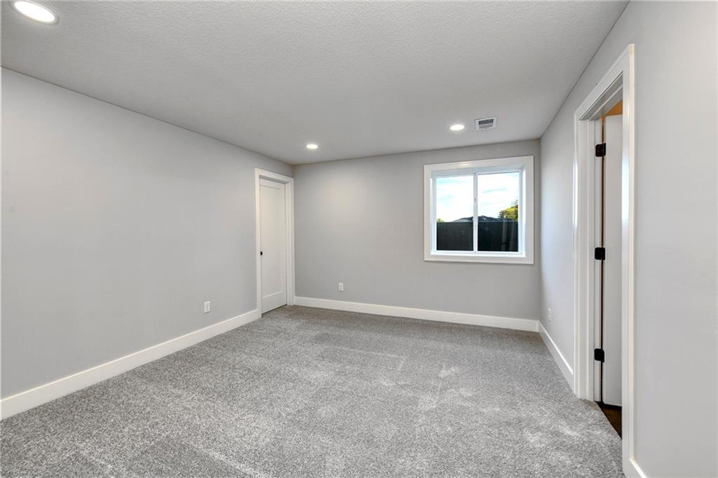 3916 Sw Flintrock Drive Property Photo 28
