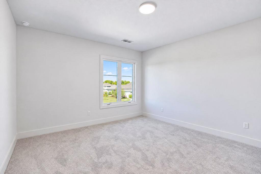 17325 Larsen Street Property Photo 46