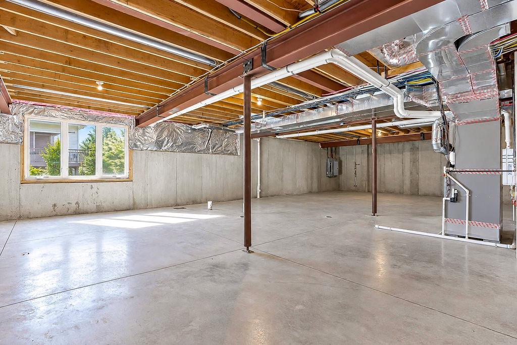 17325 Larsen Street Property Photo 55