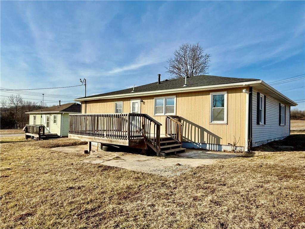 1213 W Main Street Property Photo 15