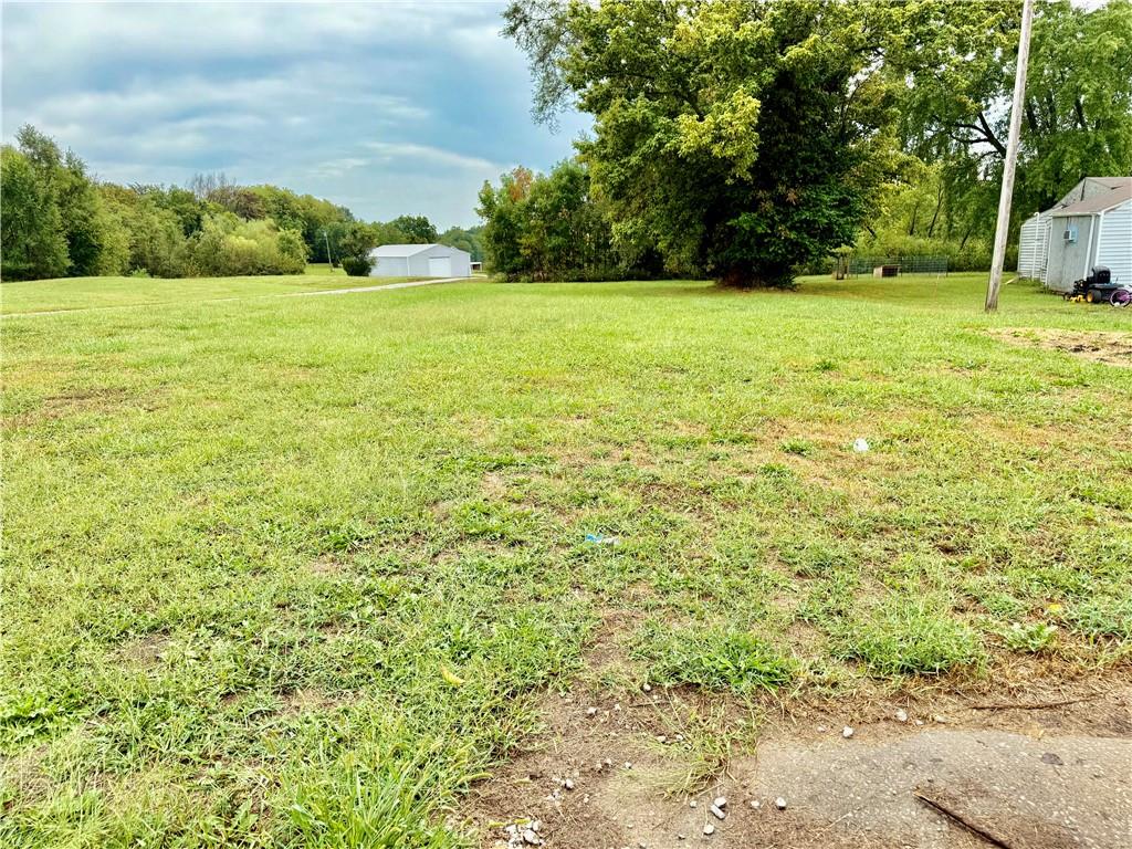 1213 W Main Street Property Photo 26
